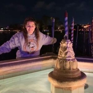 Meet your Posher, Janet